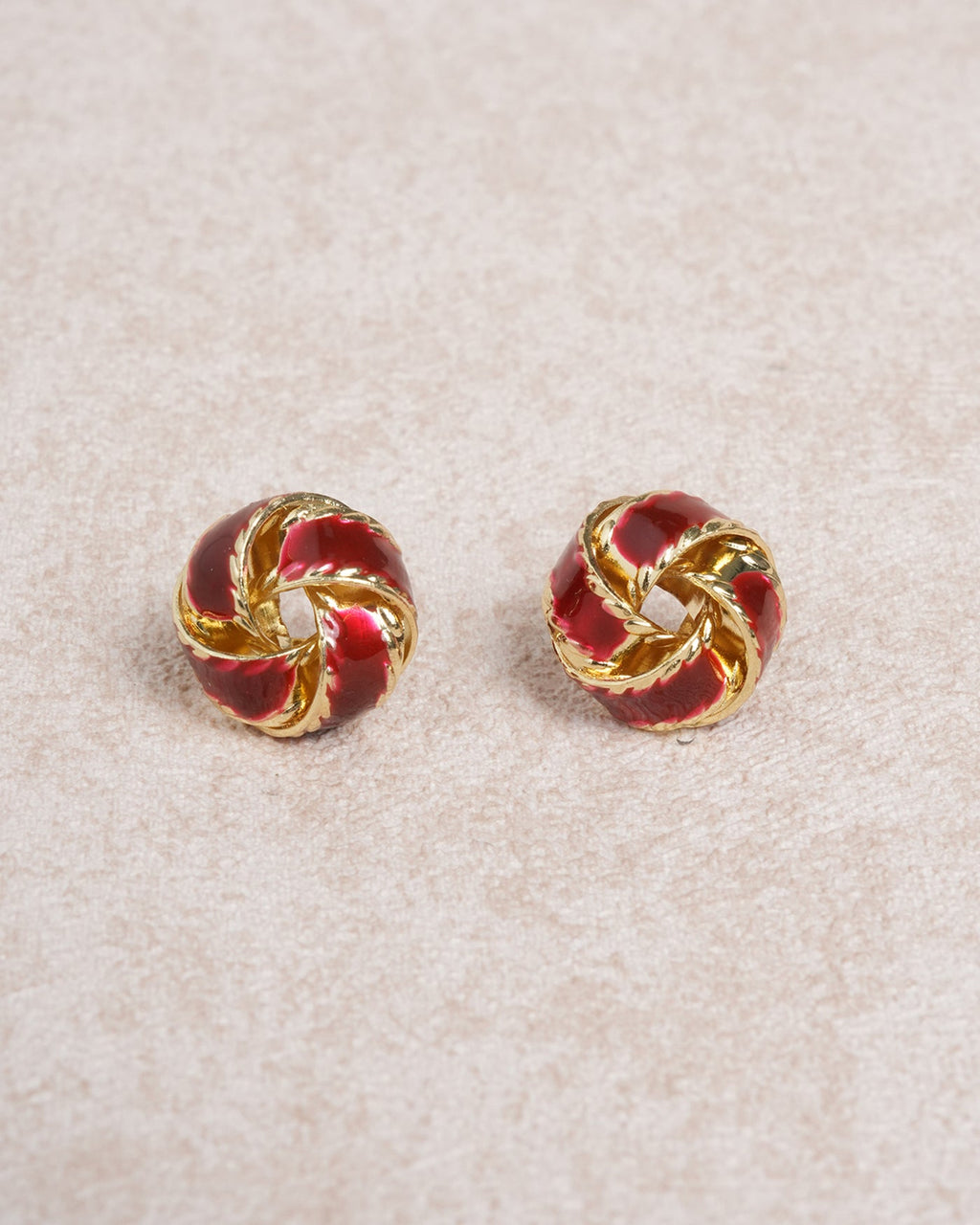Red Openwork Earrings