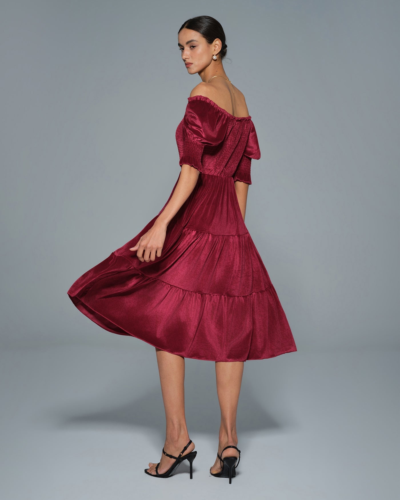 Red Lantern Sleeve U Neck A-Line Midi Dress