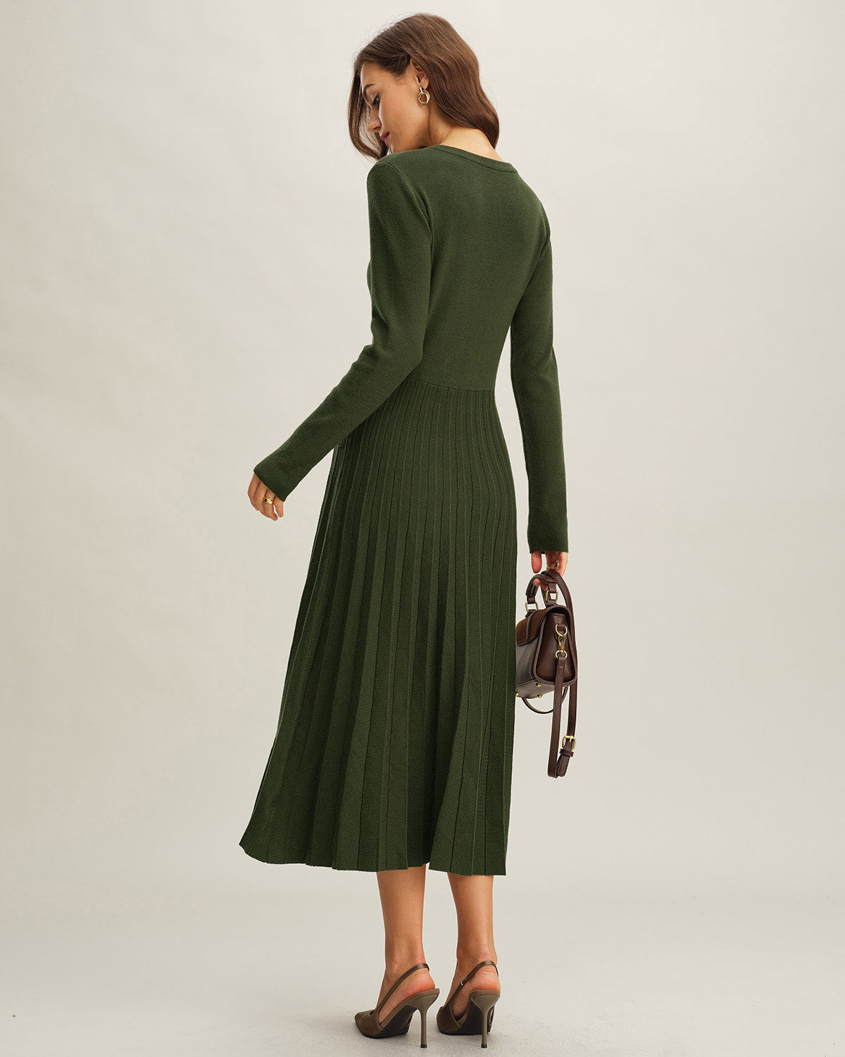 Green Round Neck Pleated Sweater Dress