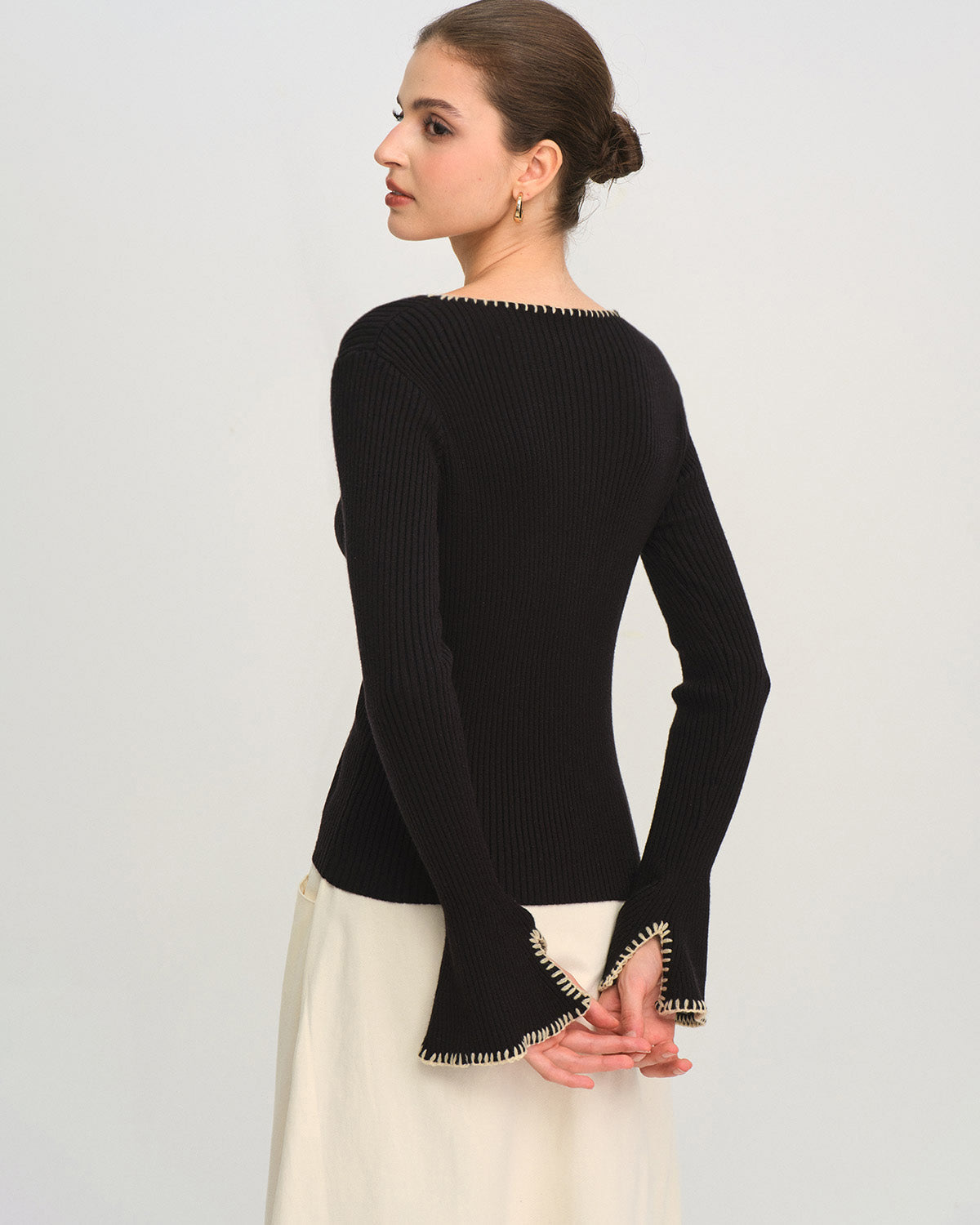 Black Contrasting Bell Sleeve Knit Tee