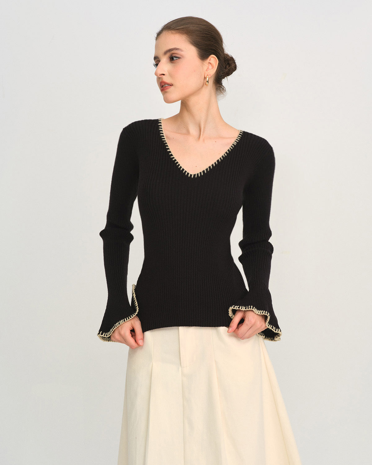Black Contrasting Bell Sleeve Knit Tee