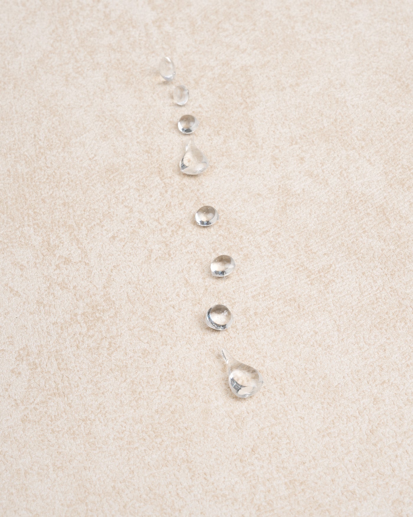 White Clear Crystal Dewdrop Necklace