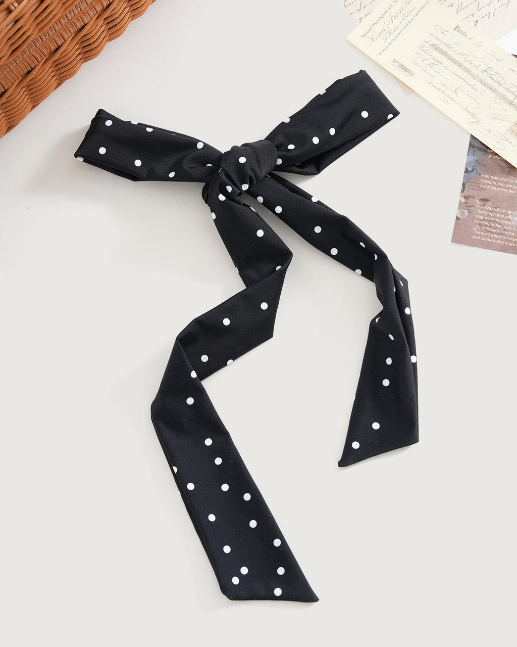 Black Polka Dots Knit Scarf