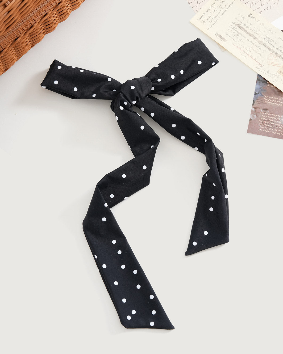Black Polka Dots Knit Scarf