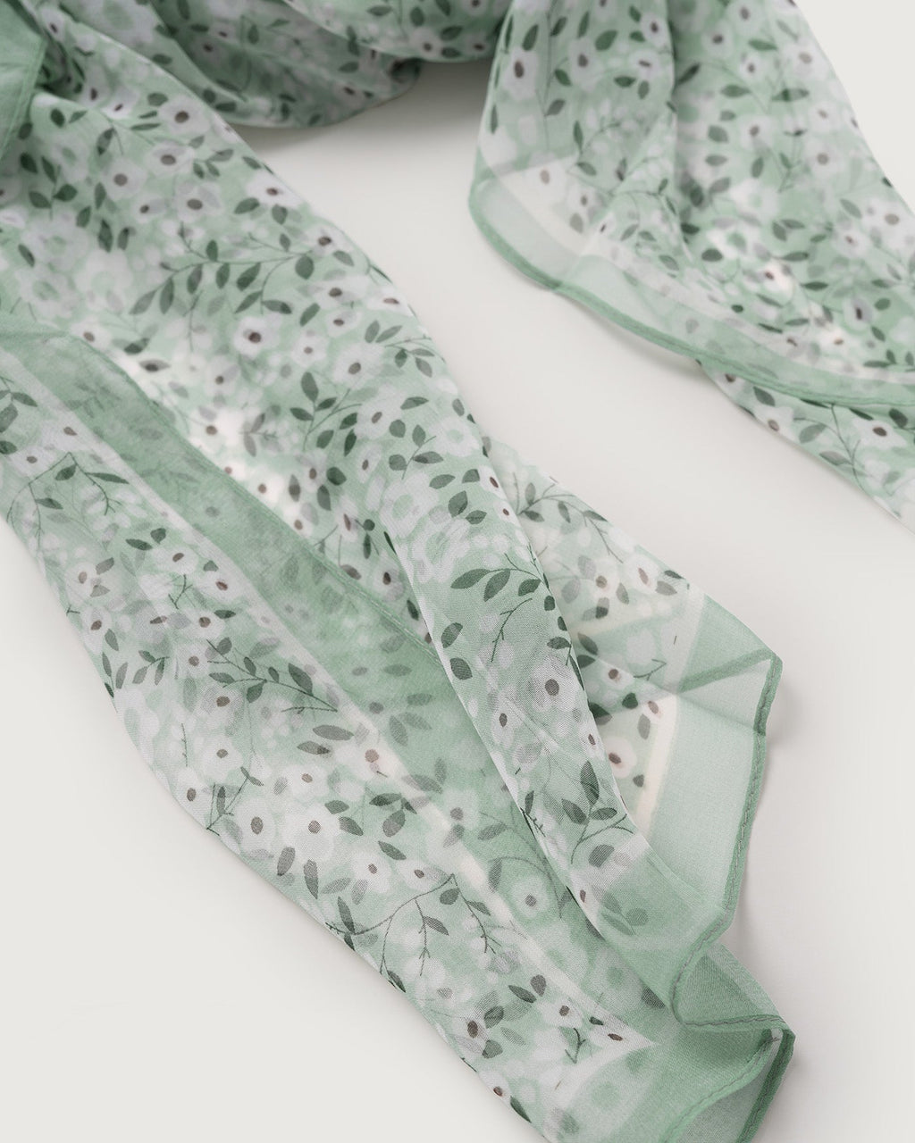Green Scarve
