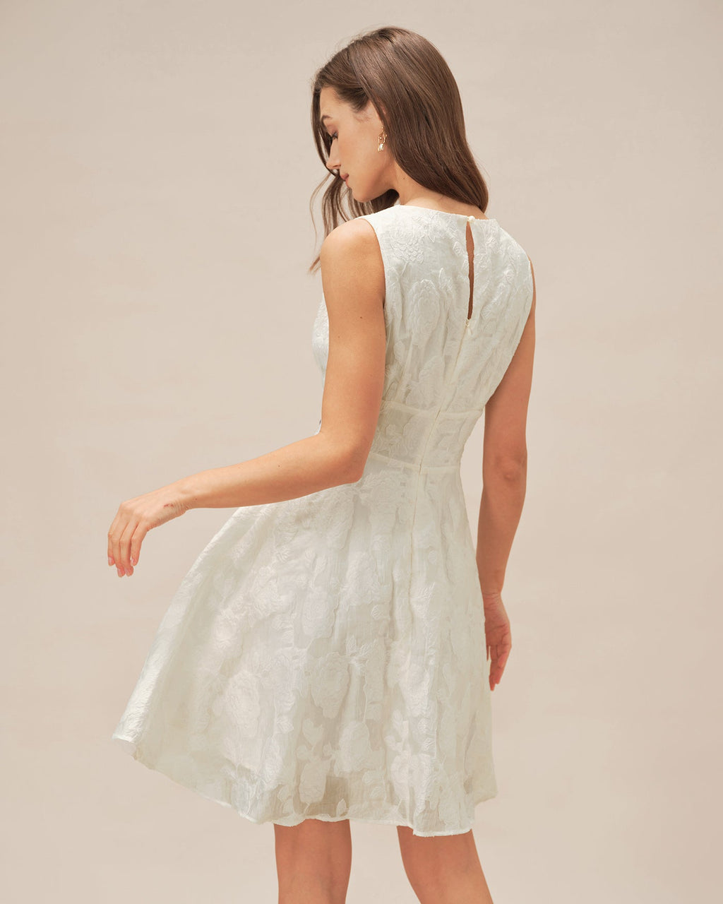 White Round Neck Jacquard Mini Dress