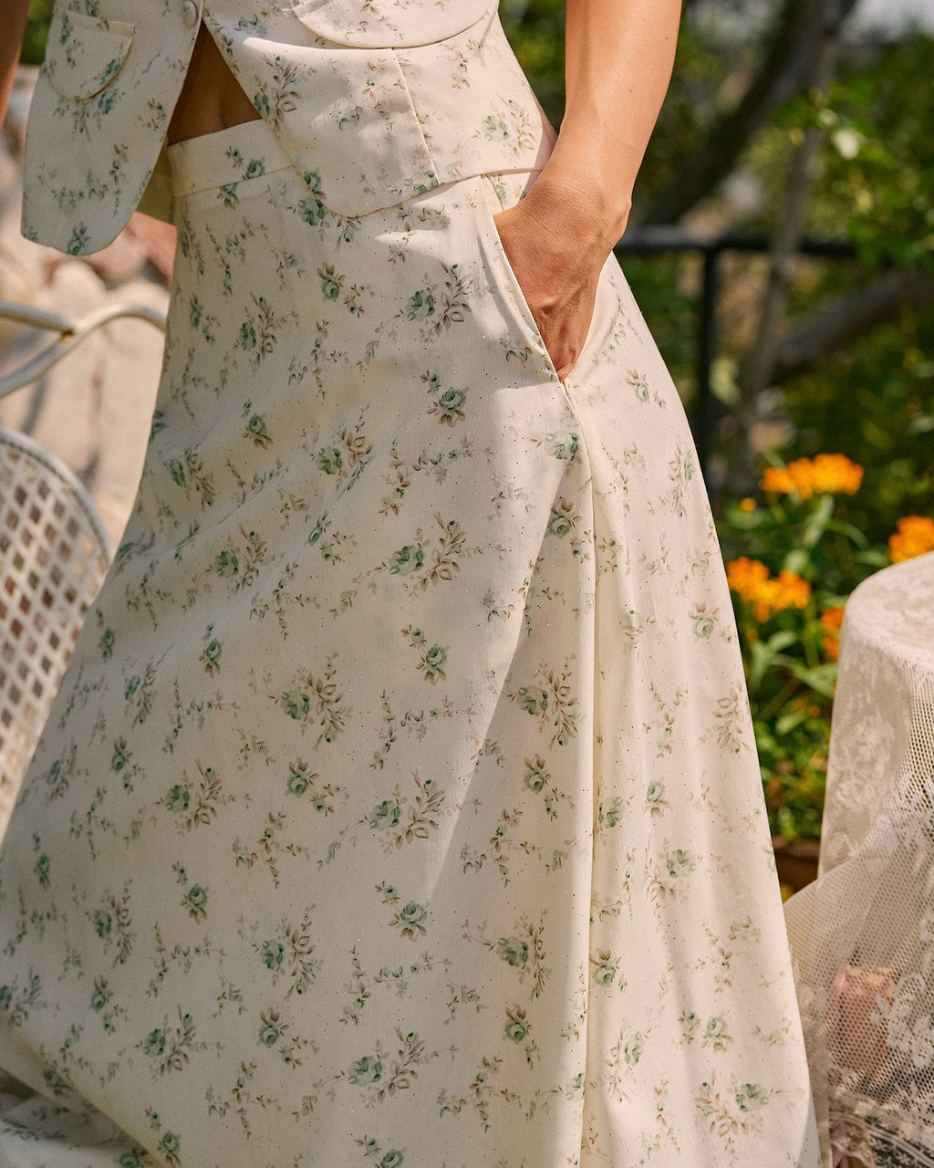 Green Floral Pockets Midi Skirt