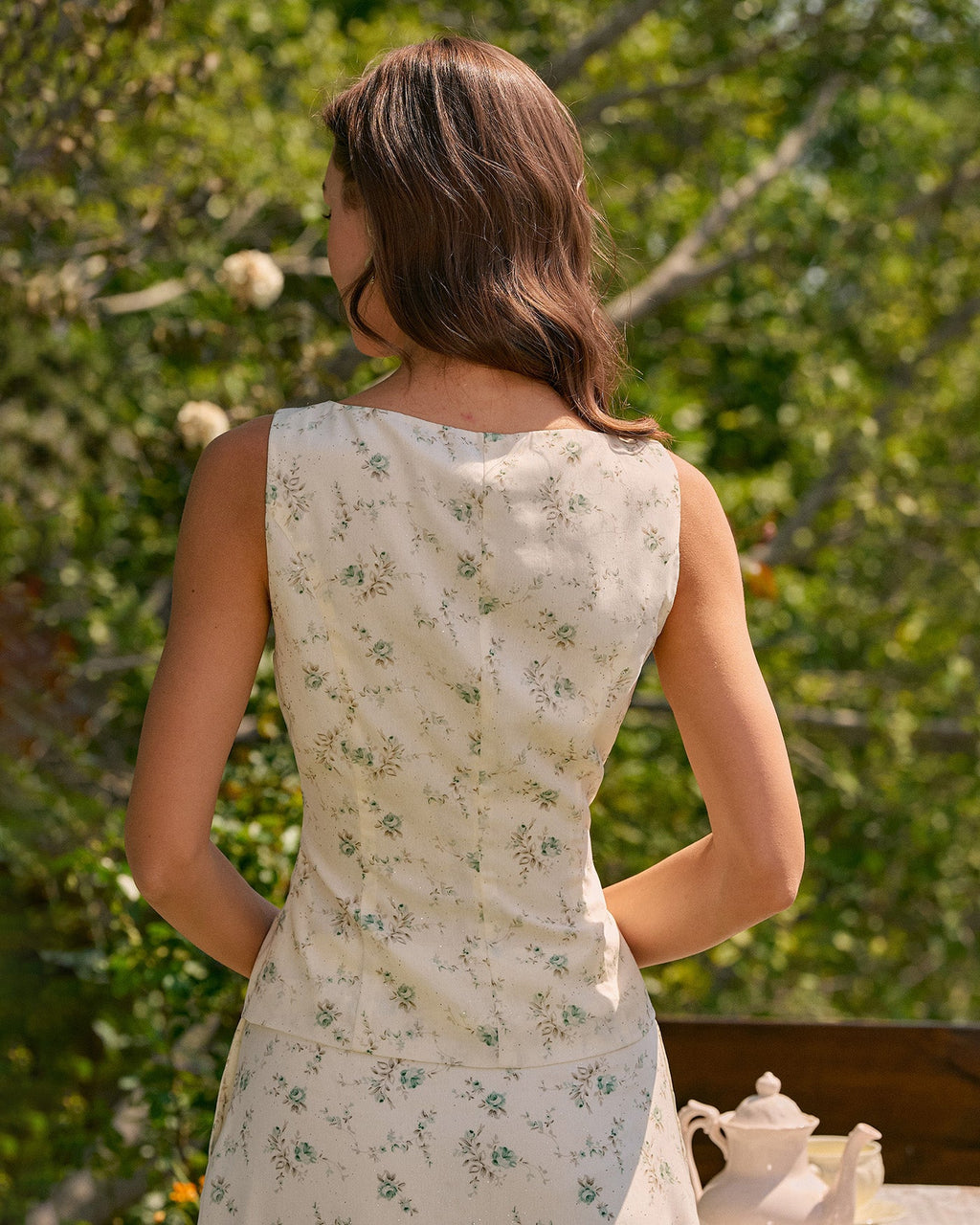 Green Square Neck Floral Tank Top