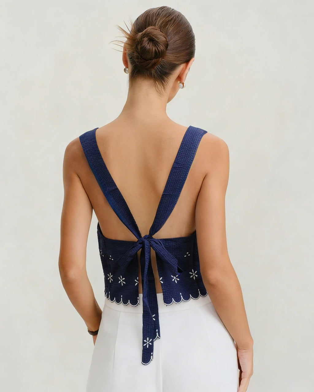 Blue Embroidery Contrasting Tank Top