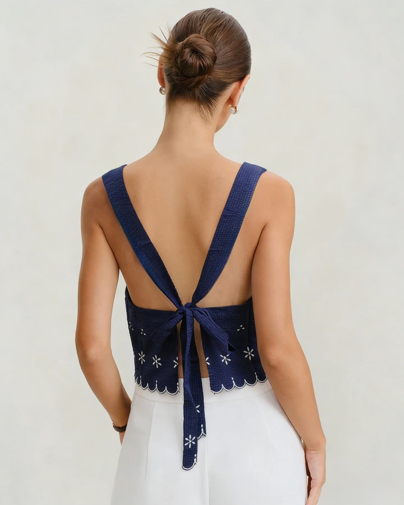 Blue Embroidery Contrasting Tank Top